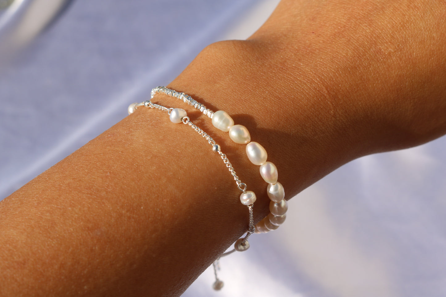 Night Light Pearl Bracelet