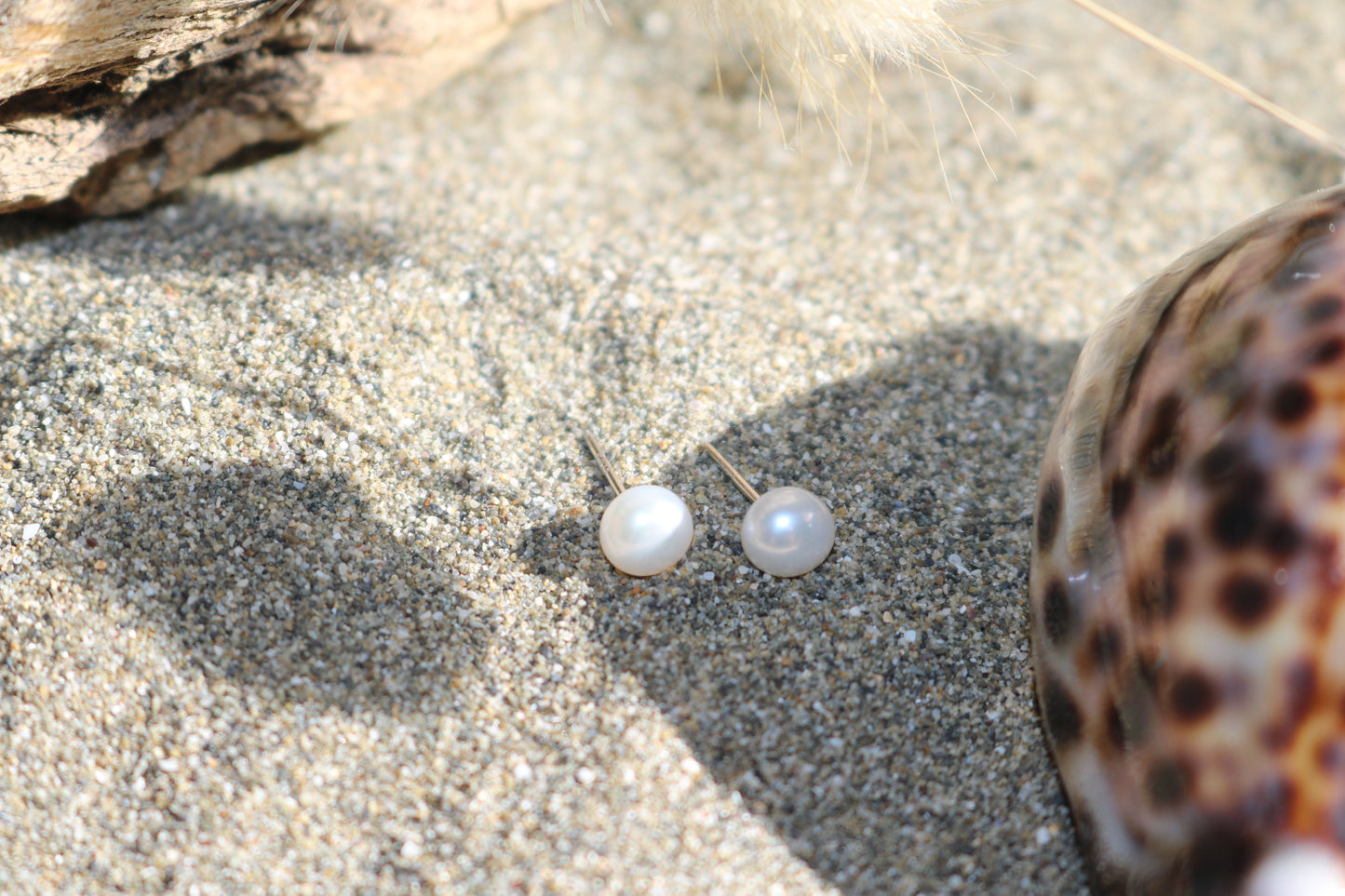 Dainty Pearl Stud Earrings
