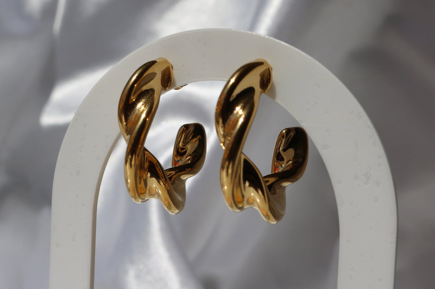 Summer Crush Hoop Earrings
