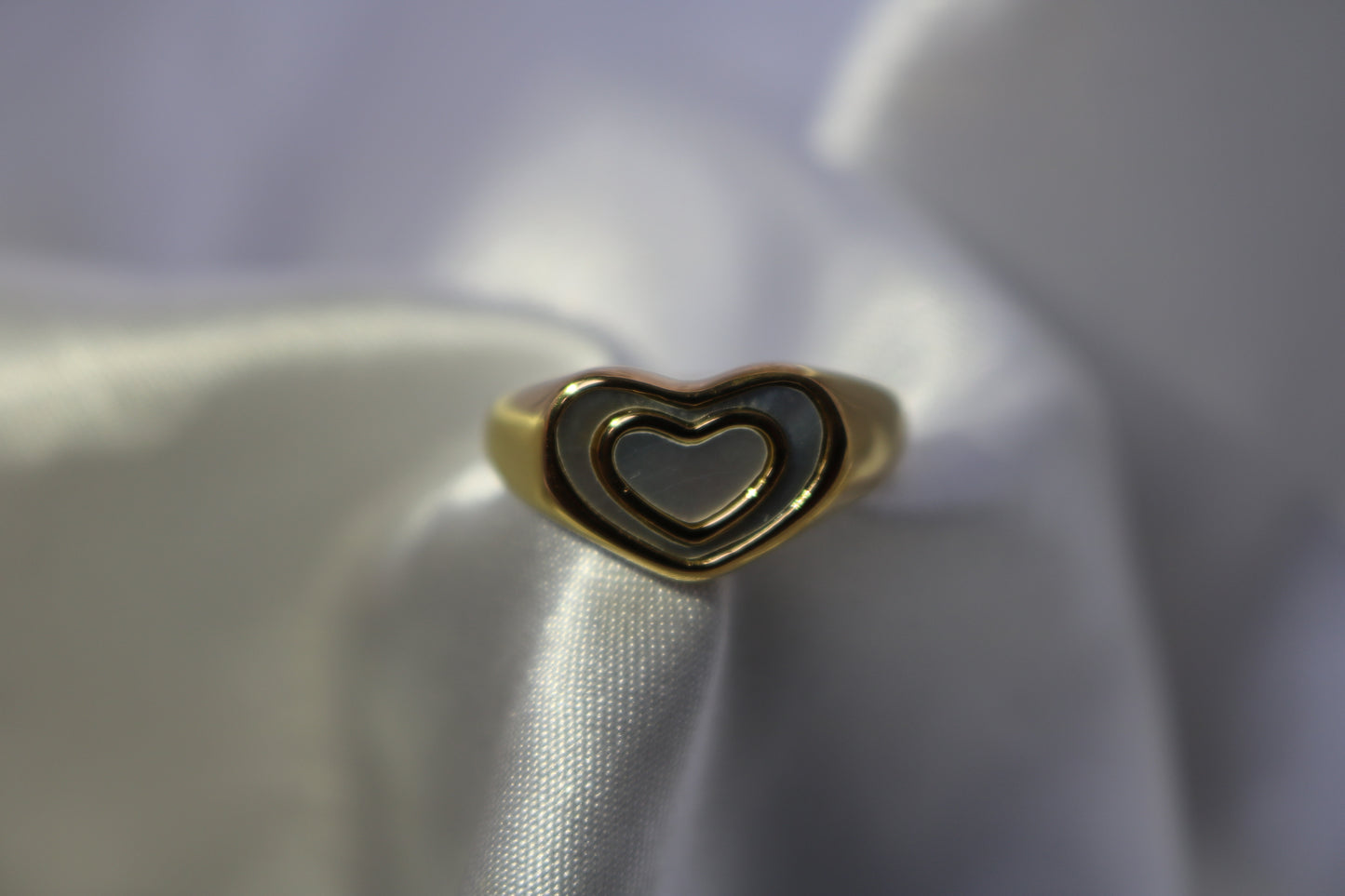 Sweetheart Shell Ring